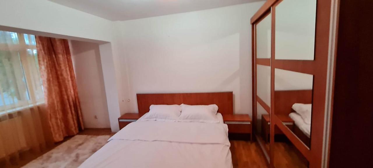 콘스탄차 Apartament Florina 아파트 외부 사진